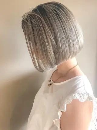 ショート カラー 🇨🇳ワンホンヘア 下田鉄也のヘアスタイル