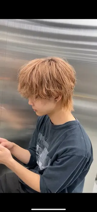 カラー メンズ シャドウ/フェザー パーマメンズりつきのヘアスタイル