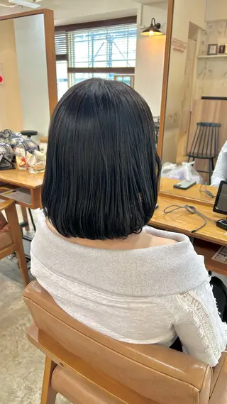 ショート カラー 🎀asumi/艶カ ラー/ミディアムのヘアスタイル