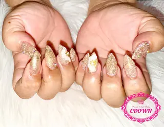 ネイル CROWN プライベートサロンのネイルデザイン