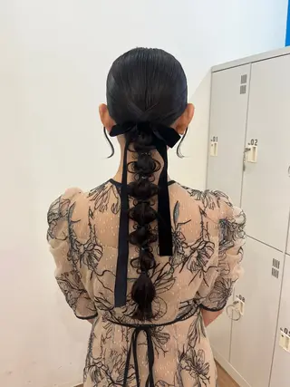 ロング ヘアアレンジ FENICE on the beach所属・タニ ヒナタのヘアスタイル