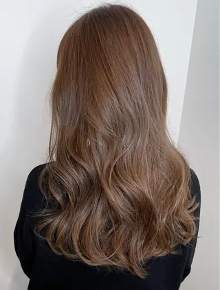 ロング カラー 岸本 一誠のヘアスタイル