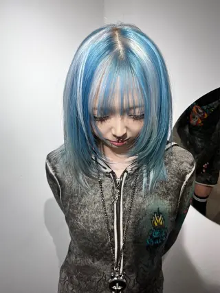 ミディアム カラー three所属・TOTA 唯一無二カラーのヘアスタイル