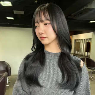 ロング カラー 韓国ヘア/ベージュ カラー🤍yukaのヘアスタイル