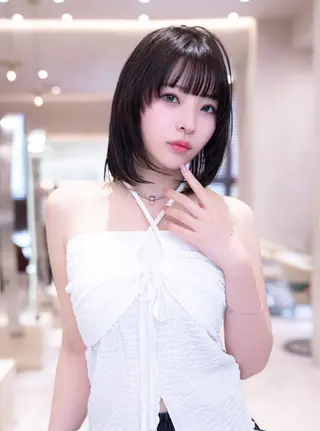 ミディアム カラー 渋谷/レイヤーボブ・ 韓国ボブ特化/楓のヘアスタイル