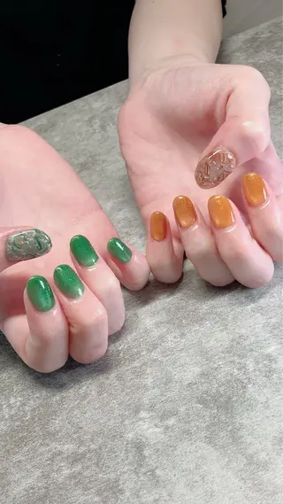 ネイル haleyume所属・shino🌟 痛ネイルのネイルデザイン