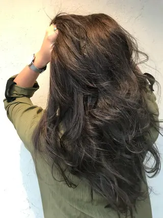ロング カラー 艶髪育成サロン 京橋　shinのヘアスタイル