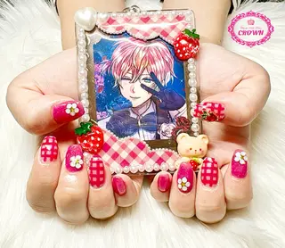 ネイル CROWN プライベートサロンのネイルデザイン