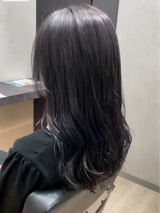 カラー 山本 あゆみのヘアスタイル