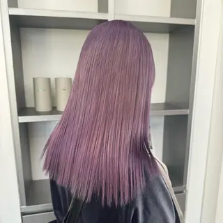 ロング カラー 🌼動き×透明感🩵 ハイトーン/ナナのヘアスタイル