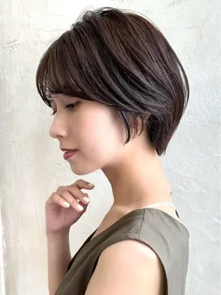 ショート カラー 💍新宿ショート 💍岩田莉奈のヘアスタイル