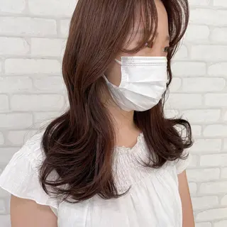 ミディアム カラー abilita AZUSAのヘアスタイル