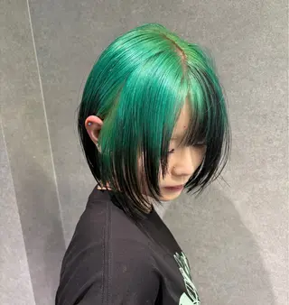 ショート カラー rilas博多所属・博多JYUI/ウルフ ハイトーン/デザインのヘアスタイル