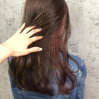 ロング カラー ベージュ/インナー カラー🤍Rieのヘアスタイル