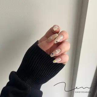 ロング . azusaのネイルデザイン