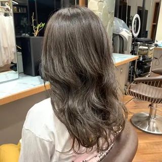 セミロング レイヤー/グレージュ メンズパーマのヘアスタイル