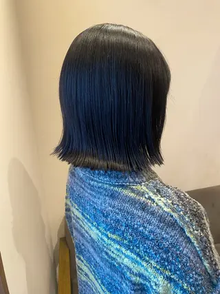 ショート カラー ENIF ヤマグチアツコのヘアスタイル