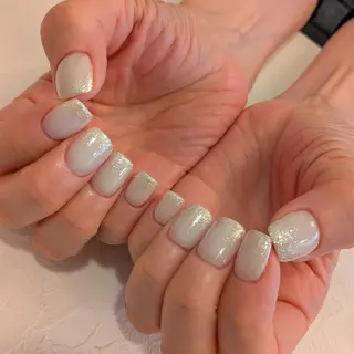 ネイル ジェヌインネイル 河内のネイルデザイン