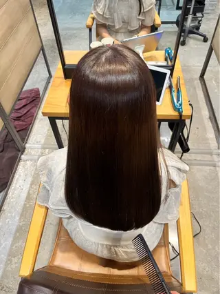 セミロング 半個室サロンyoures hair 髪質改善トリートメント東新宿店所属・榊原竜弥 髪質改善/美髪作りのヘアスタイル