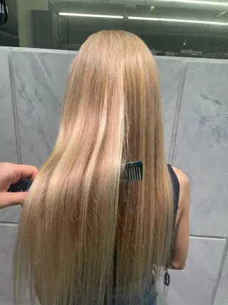 ロング ハイトーンカラーエク ステ🌺RENA🌺のヘアスタイル