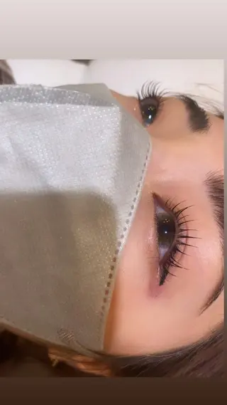 マツエク・マツパ 有薗 こころのヘアスタイル