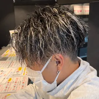 カラー メンズ 💈メッシュパーマ 特化💈ユウマ💈のヘアスタイル