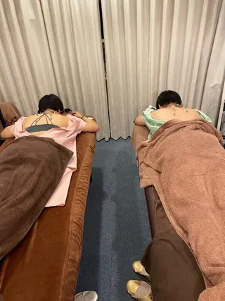 美容鍼灸サロン mahoroba院長のエステ・リラクイメージ