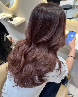 ロング 夏目唯衣/透明感 /艶カラーのヘアスタイル