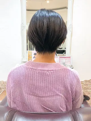 ショート WILLOW 京橋のヘアスタイル
