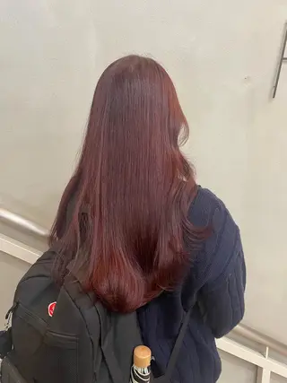 ロング 佐藤 永夏のヘアスタイル