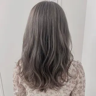 ミディアム カラー 透明感/グレージュ/ ベージュ/るな🪽のヘアスタイル