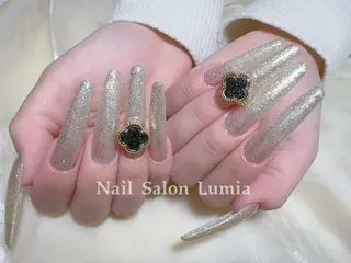 ネイル ネイルサロン ルミア Lumia 店長のネイルデザイン
