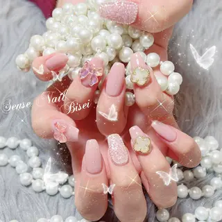 ネイル - Rolls Honey -のネイルデザイン