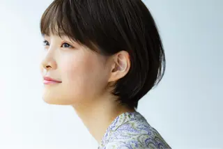 ショート カラー 太田ありさ クリーミーヘアカラーのヘアスタイル