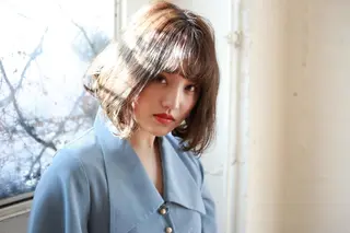 ミディアム カラー パーマ アンブレラカラー💫 フェイスフレーミングのヘアスタイル