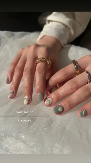 ネイル nailroom own所属・maino ( own　)のネイルデザイン