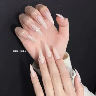 ネイル HIN NAILのネイルデザイン