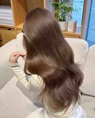 ロング カラー IVE所属・ダブルカラー髪質改善 /Annaのヘアスタイル