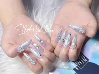 セミロング cici nailのネイルデザイン