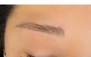 アイブロウ 🍜のばた 🍜のヘアスタイル