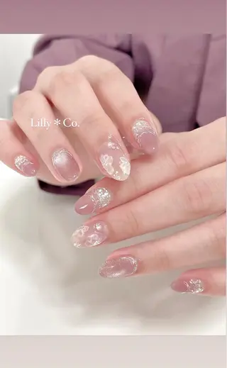 ネイル Lilly Co.のネイルデザイン