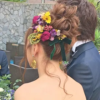 ミディアム ヘアアレンジ ヘアアンドメイクムタ 新居のヘアスタイル