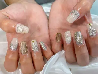 ネイル celica所属・松田 由真のネイルデザイン