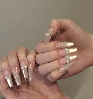 ネイル BERA NAILSのネイルデザイン