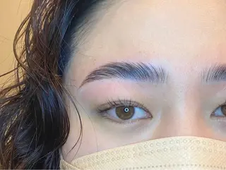 アイブロウ muk. 尾崎のマツエク・マツパデザイン