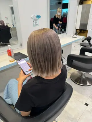 ロング カラー 🩷モテ髪＆透明感 🩷ミルクティー🩷のヘアスタイル