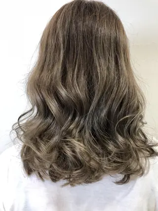 ミディアム 日野・八王子レイヤー ワタナベリョウマのヘアスタイル