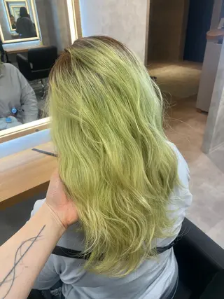 セミロング カラー ヘアアレンジ 透明感カラー/推しカ ラー☁️JURAのヘアスタイル