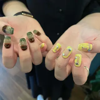 ネイル twoo______ miyuのネイルデザイン