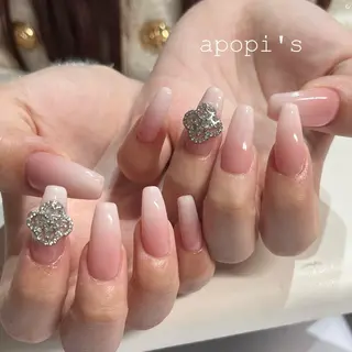 ネイル apopi's所属・apopis＊ close23:00のネイルデザイン